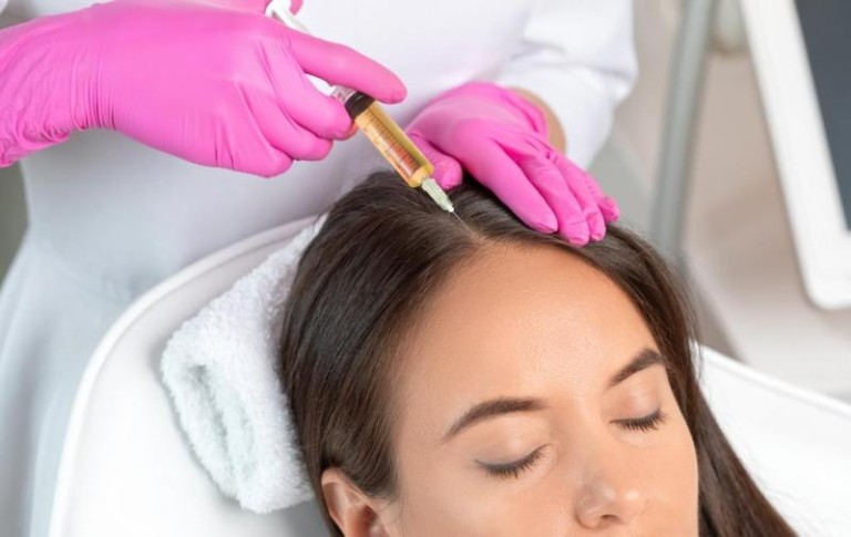 Traitement pour la repousse des cheveux à Strasbourg, que choisir ?