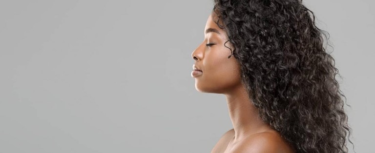 Les boucles sont de retour : 5 conseils pour des boucles bien nourries